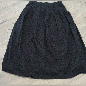 Madewell midi floral eyelet skirt black- XS